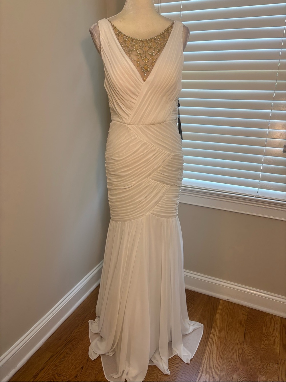 NWT Adrianna Pappell Ruched Rhinestone Gormal Evening Gown